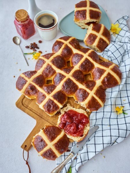 kuklid rosinate ja moosiga