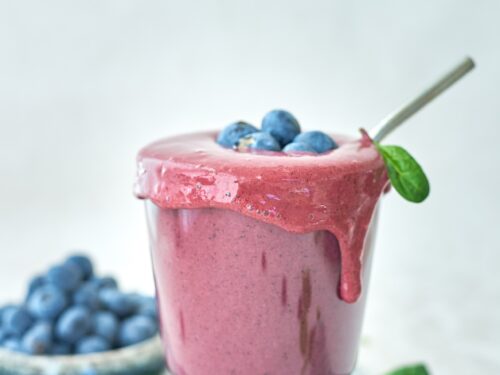 smuuti spinati ja mustikatega