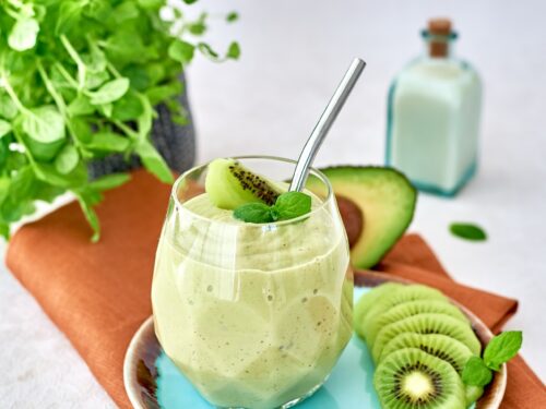 roheline smuuti kiividega