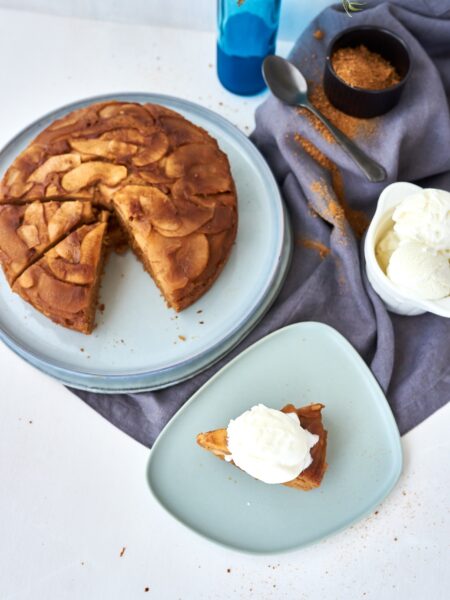 Õunakook karamelliga