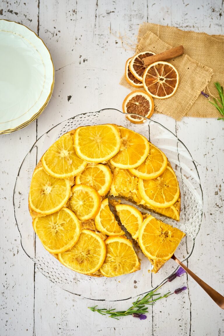 Tagurpidi porgandi-tsitruse kook