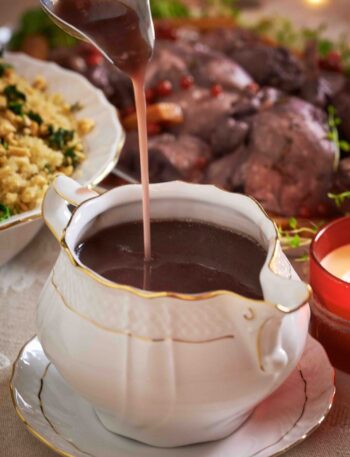 Pohla-punaveinikaste