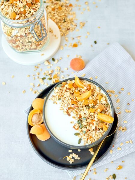 aprikoosimüsli kaerahelveste ja apelsiniga