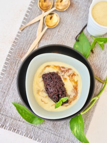 musta riisi puding vanillikastmes
