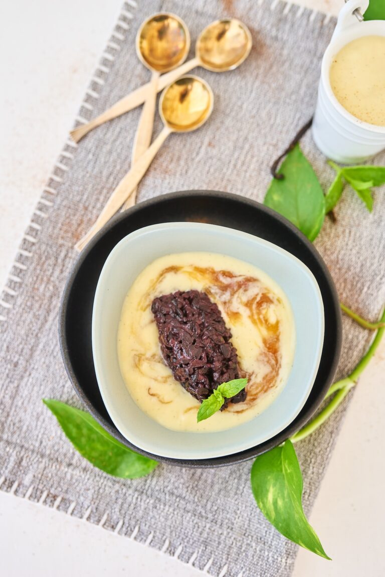 musta riisi puding vanillikastmes