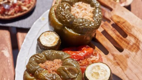 Kreekapärased täidetud köögiviljad